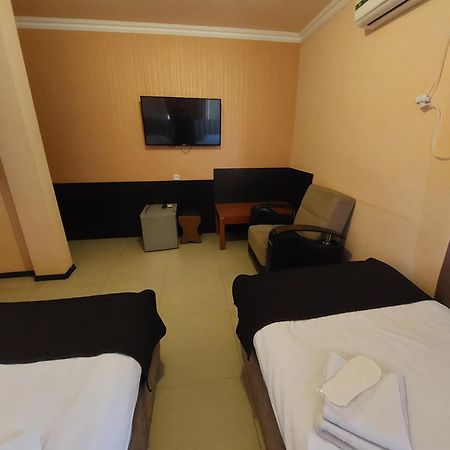 Rp Hotel- Hostel Yerevan Bagian luar foto