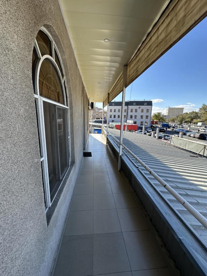 Rp Hotel- Hostel Yerevan Bagian luar foto