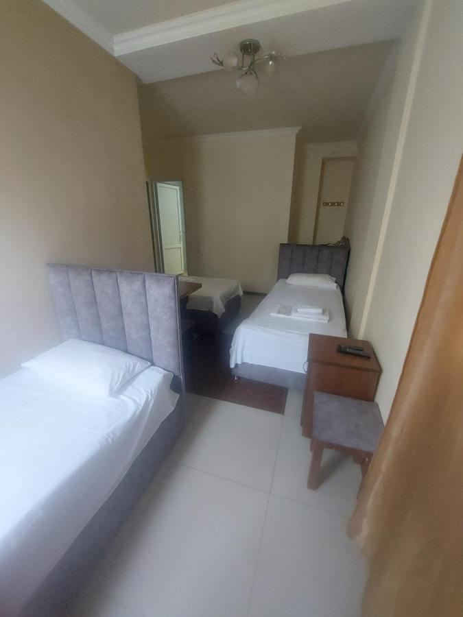 Rp Hotel- Hostel Yerevan Bagian luar foto