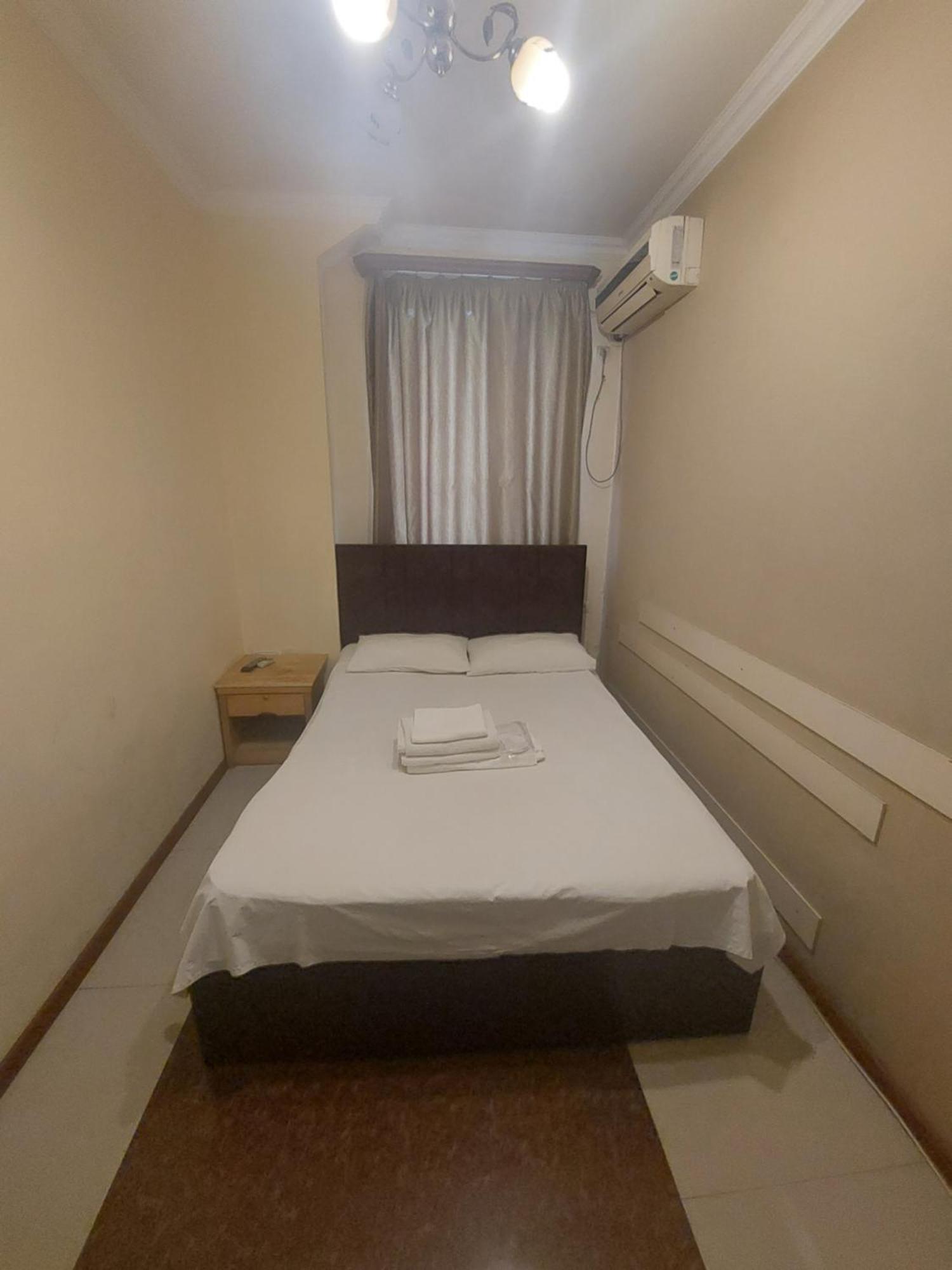 Rp Hotel- Hostel Yerevan Bagian luar foto