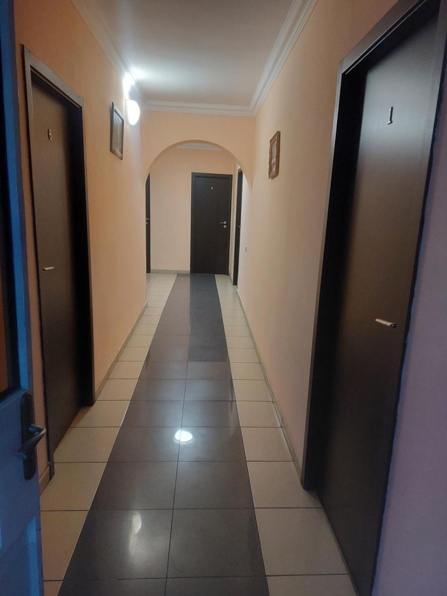 Rp Hotel- Hostel Yerevan Bagian luar foto